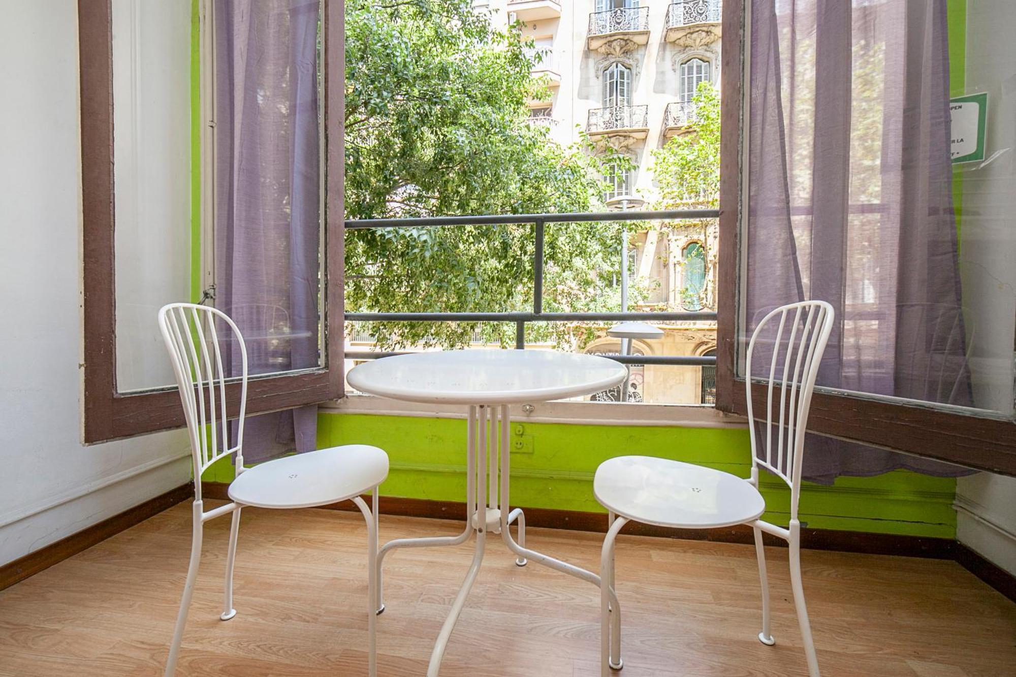 Fabrizzios Terrace Hostel Barcelona Eksteriør billede