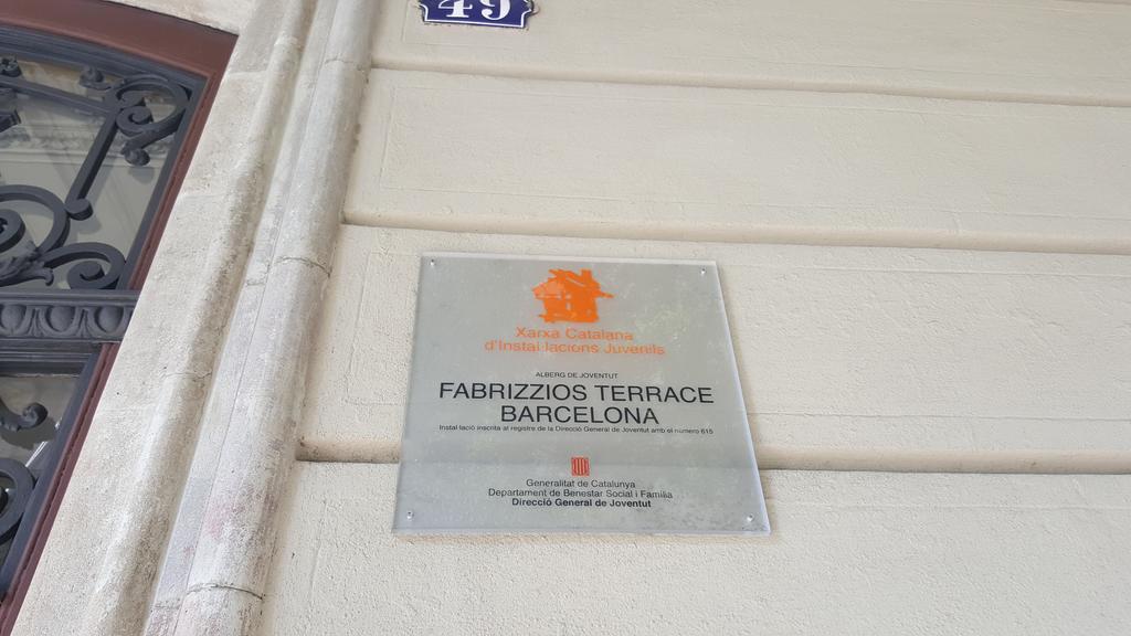 Fabrizzios Terrace Hostel Barcelona Eksteriør billede